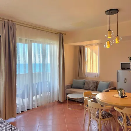 Sh Holidays & Health Beach-apartments * סוזופול