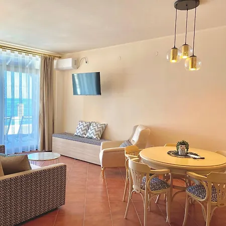Sh Holidays & Health Beach-apartments * סוזופול