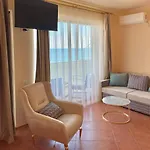 Sh Holidays & Health Beach-apartments *