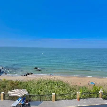 Апартаменты Sh Holidays & Health Beach-apartments