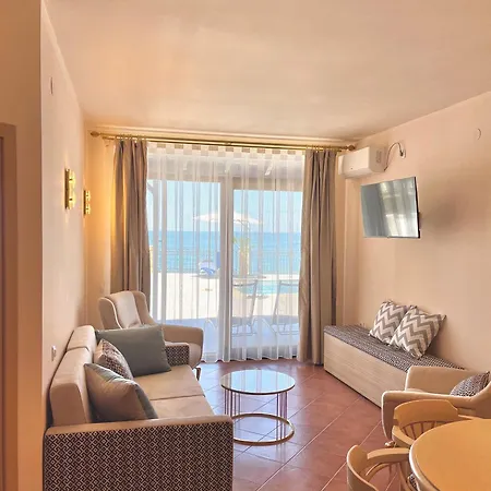 Sh Holidays & Health Beach-apartments 아파트 소조폴